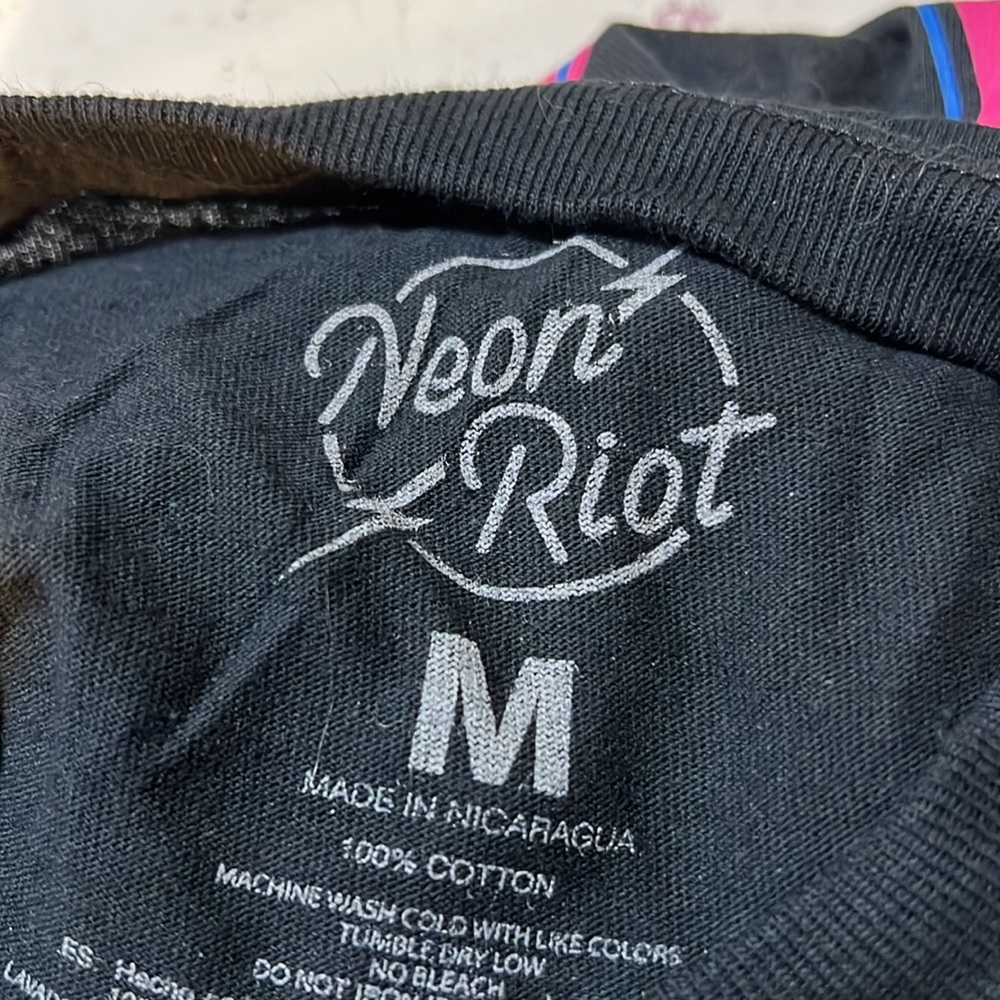 Neon Riot Tee - Picture 3 of 3